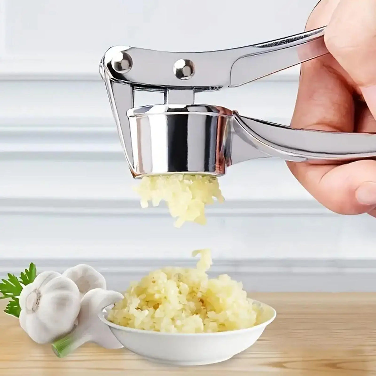 Stainless Steel 5-in-1 Garlic Press Multi-Tool - Durable and Easy-to-Clean Kitchen Utensil with Mincer, Crusher, Bottle Opener, Pit Remover, Ideal for Home Use and Gift Options